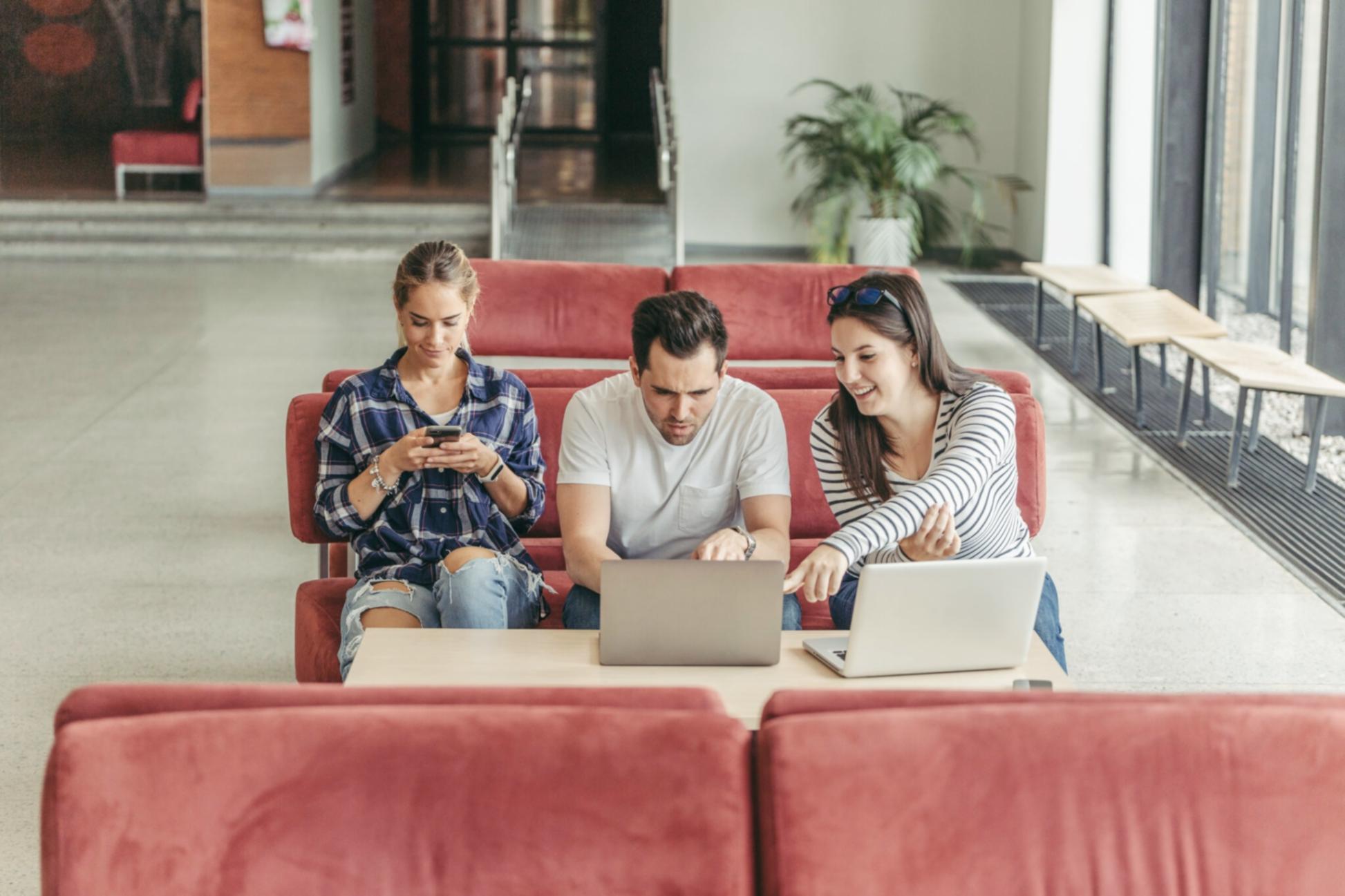 Espace d'apprentissage collaboratif avec interaction entre apprenants